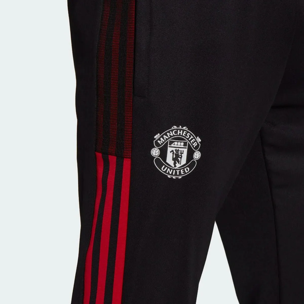 Adidas 2021-22 Manchester United Training Pants - Black-Red - Image 4