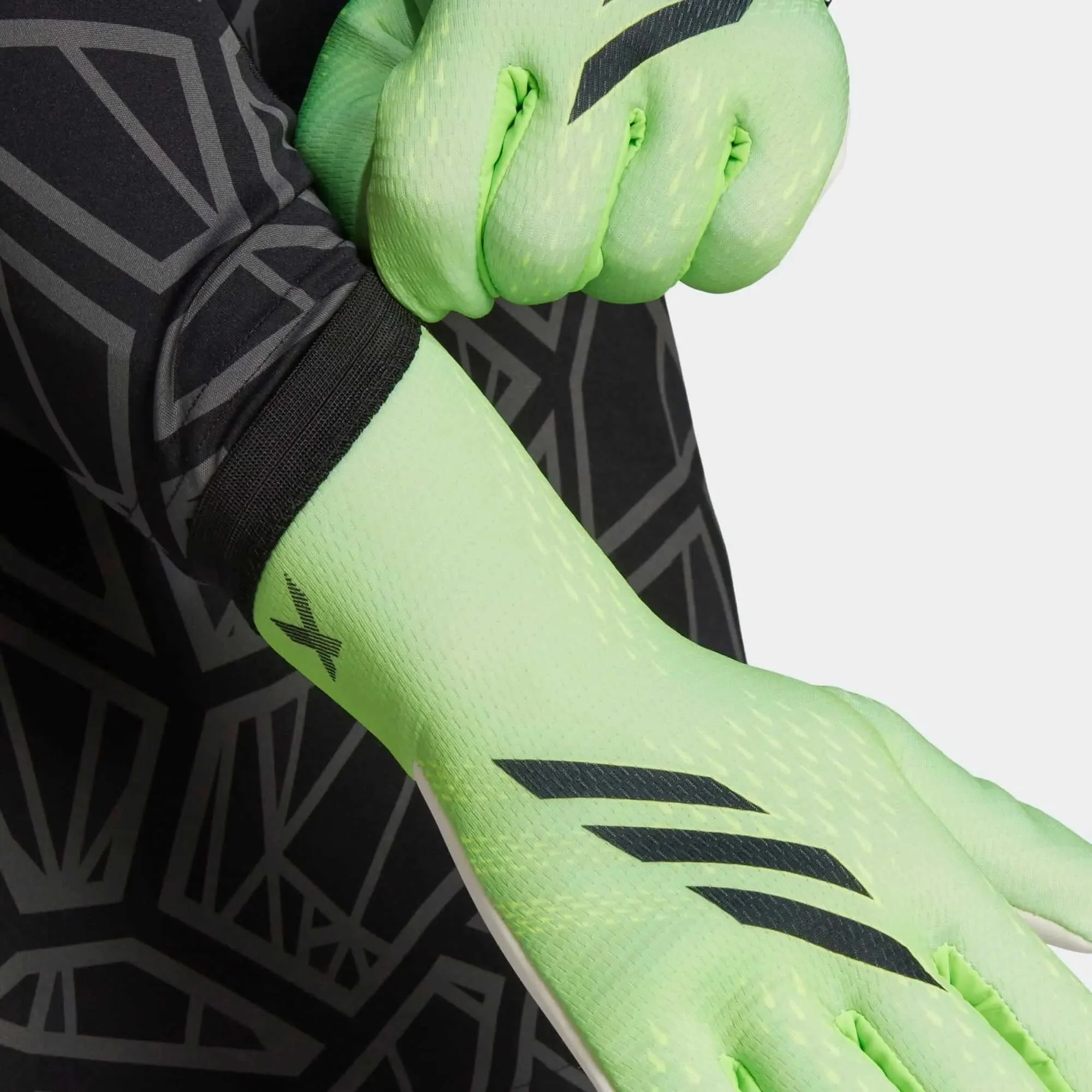 adidas X Training Goalkeeper Glove Solar Green-Black - Image 4