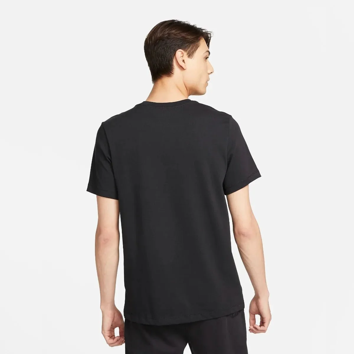 Nike 2021-22 Barcelona Travel Tee - Black - Image 2