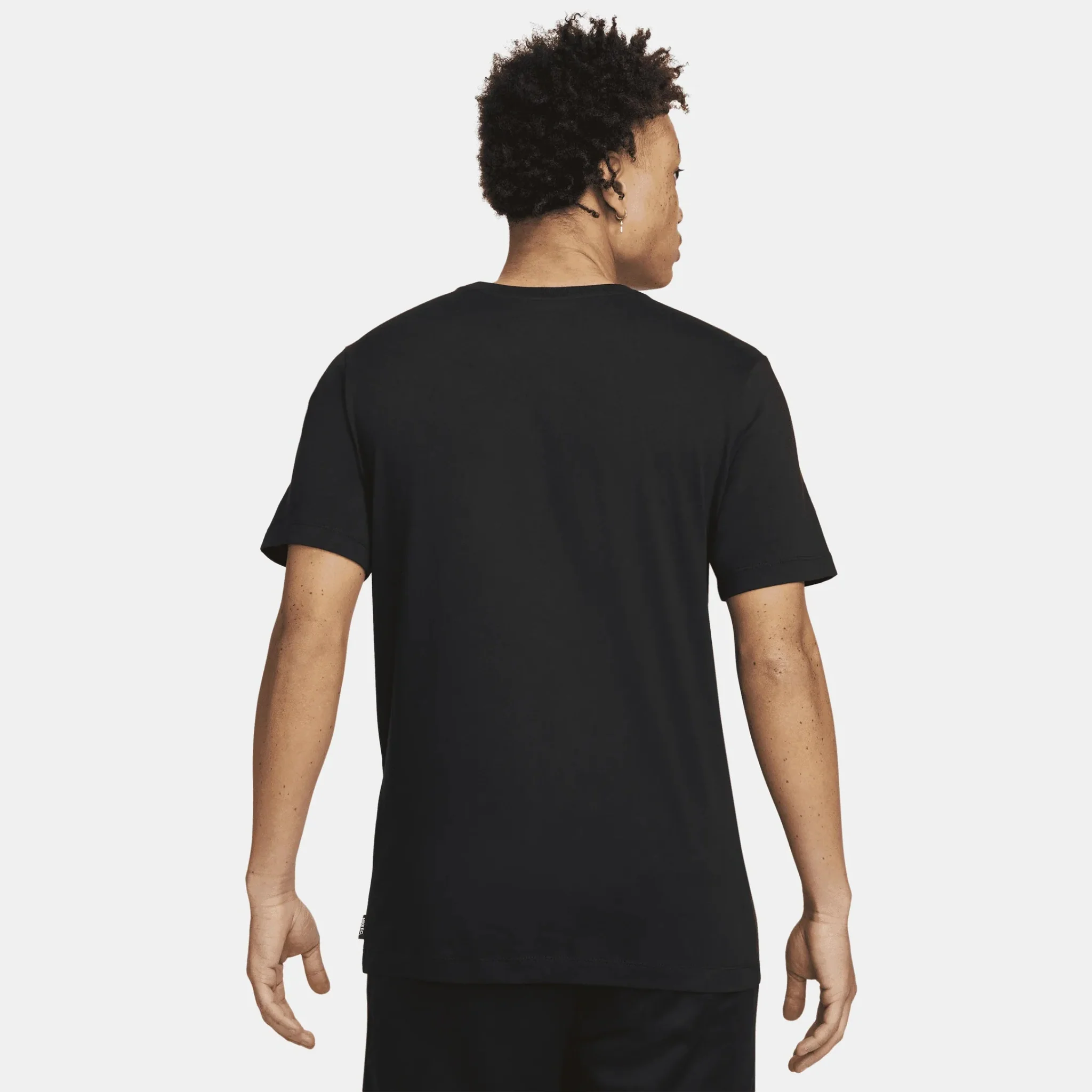 Nike F.C. Men's T-Shirt - Image 2