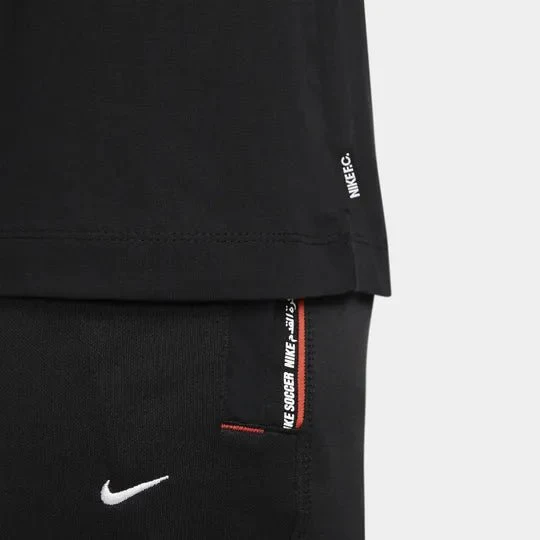 Nike F.C. Men's T-Shirt - Image 3