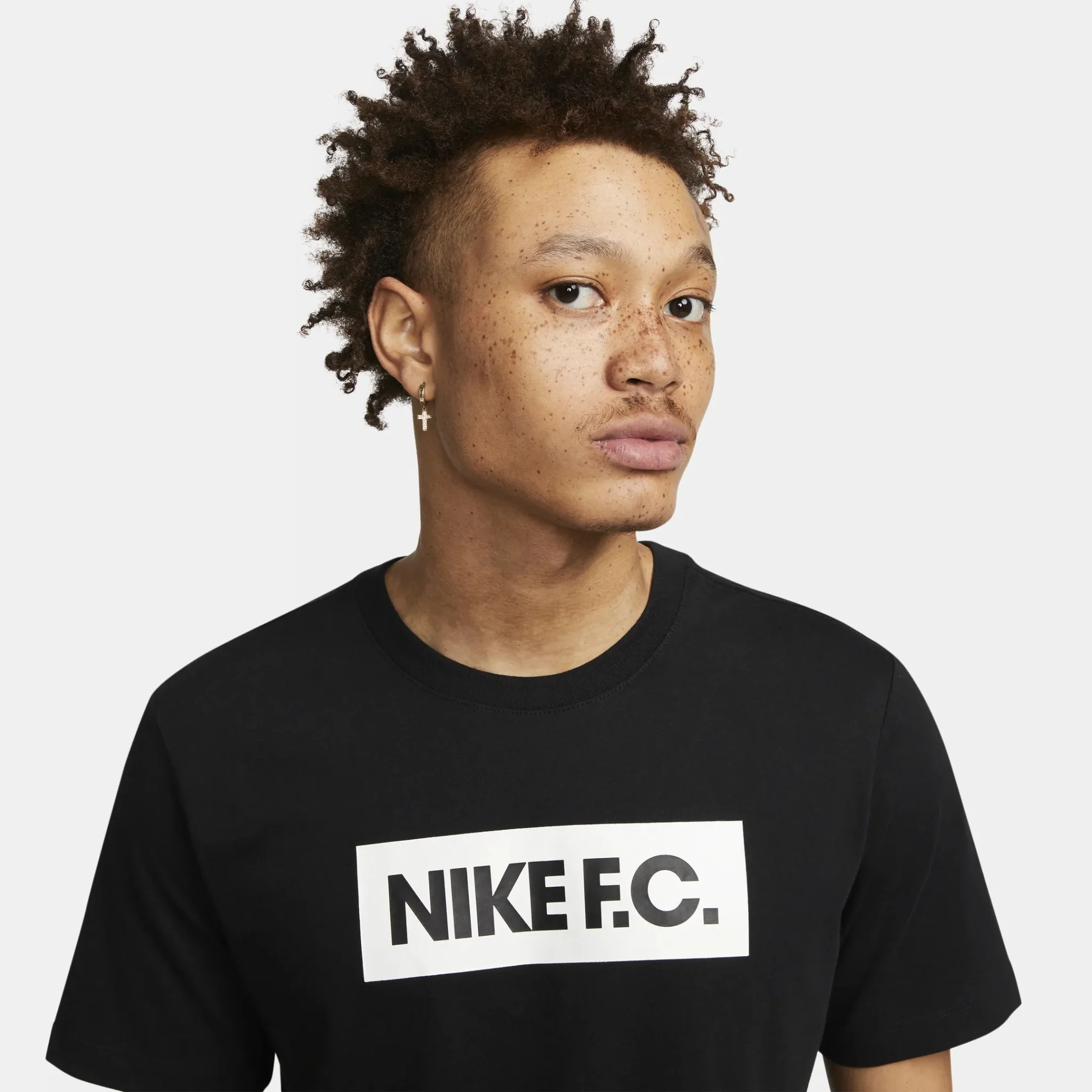 Nike F.C. Men's T-Shirt - Image 4