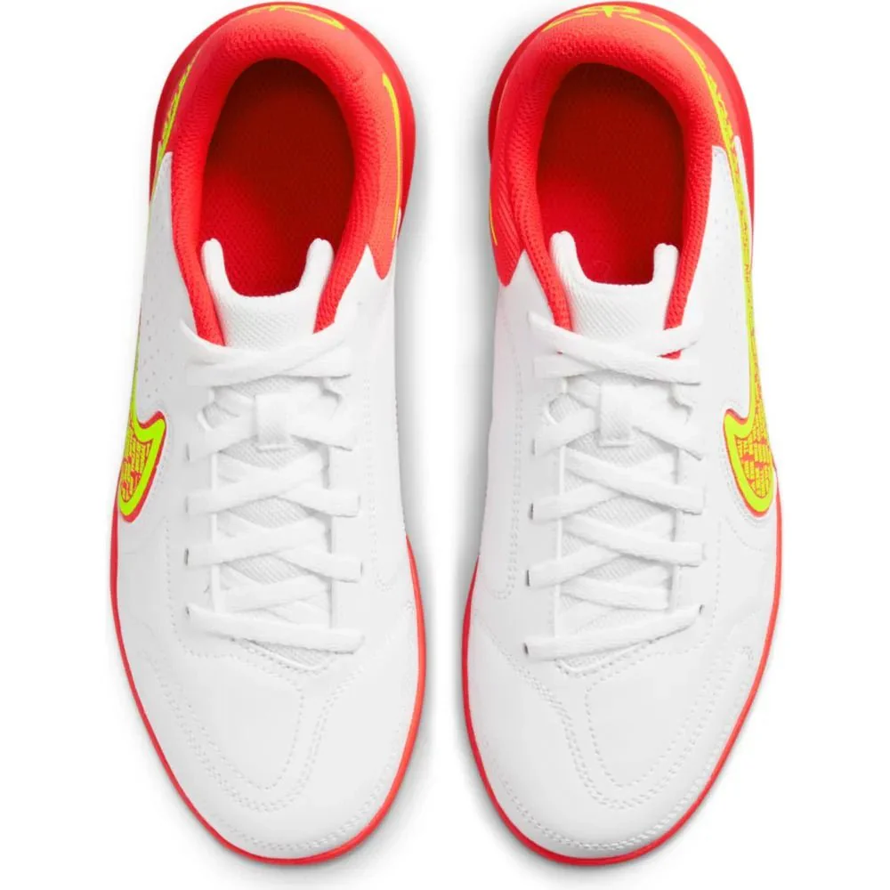 Nike Junior Legend 9 Club IC - White-Volt-Crimson - Image 4
