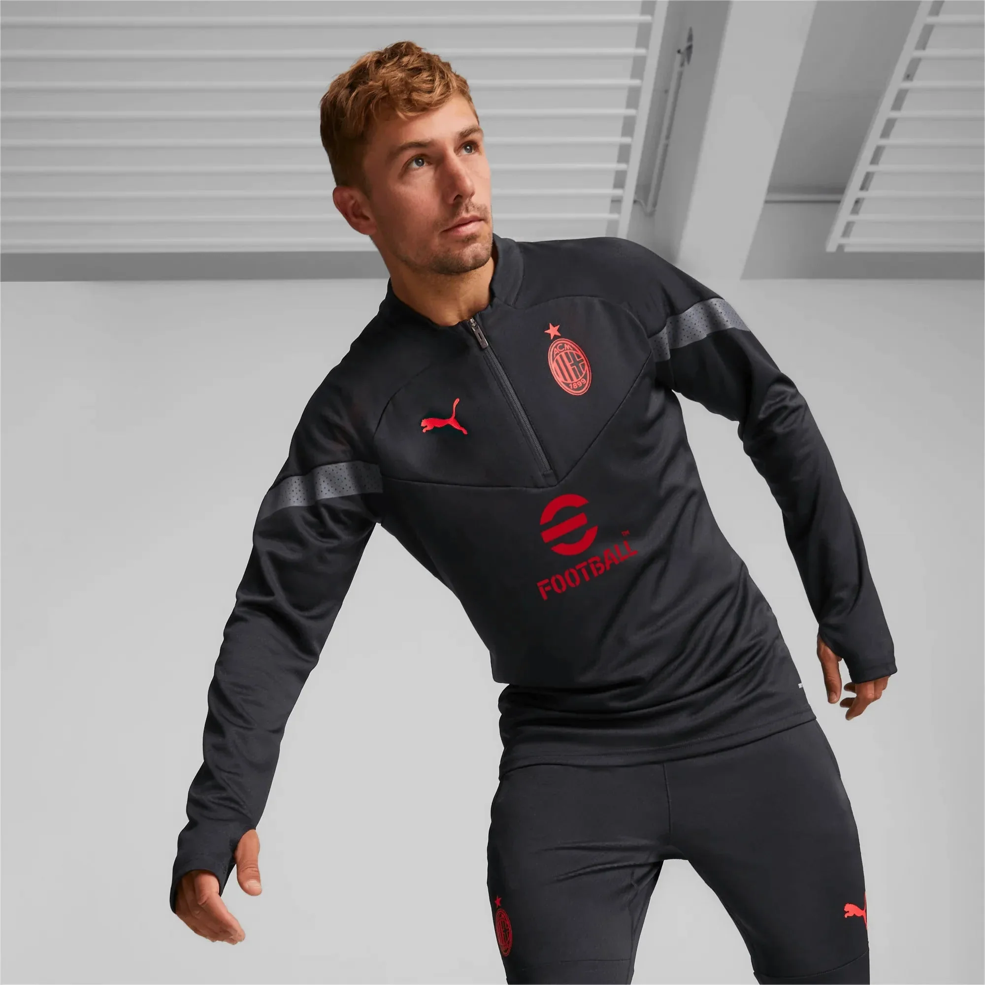Puma 2022-23 AC Milan Quarter Zip Training Top - Black-Red - Image 3