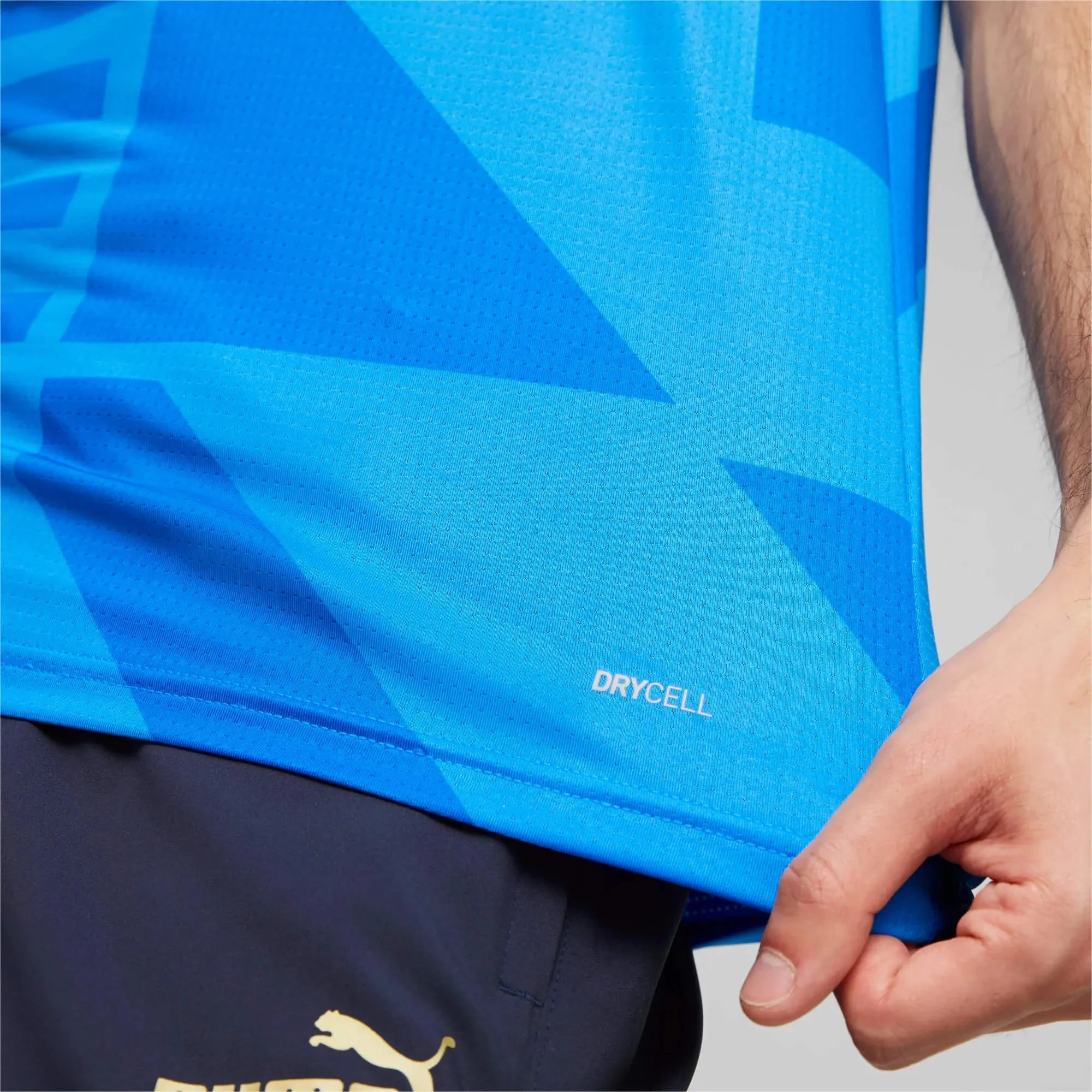 Puma 2022-23 Italy Pre-Match Jersey - Blue - Image 6