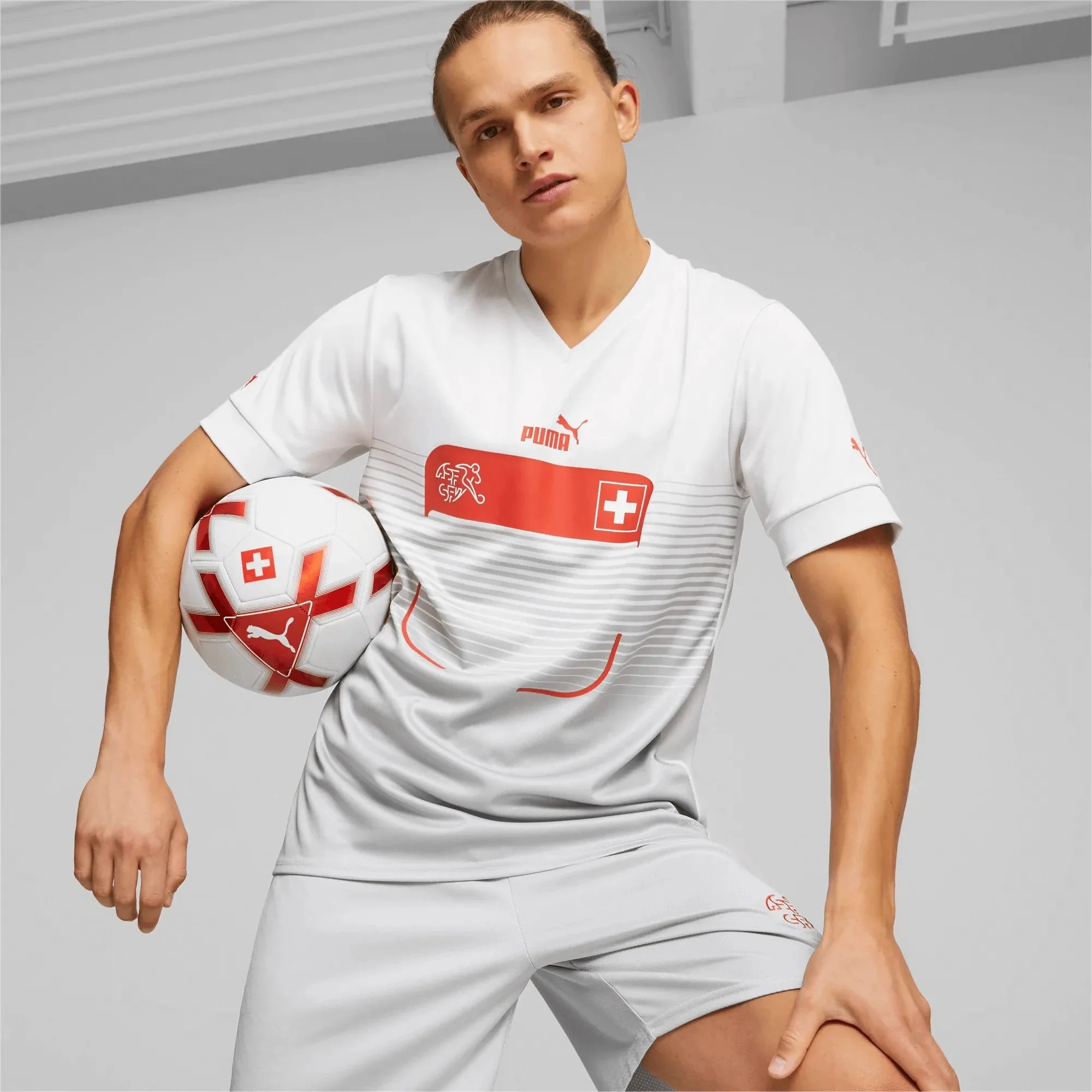 Puma 2022-23 Switzerland Away Jersey White-Red - Image 3