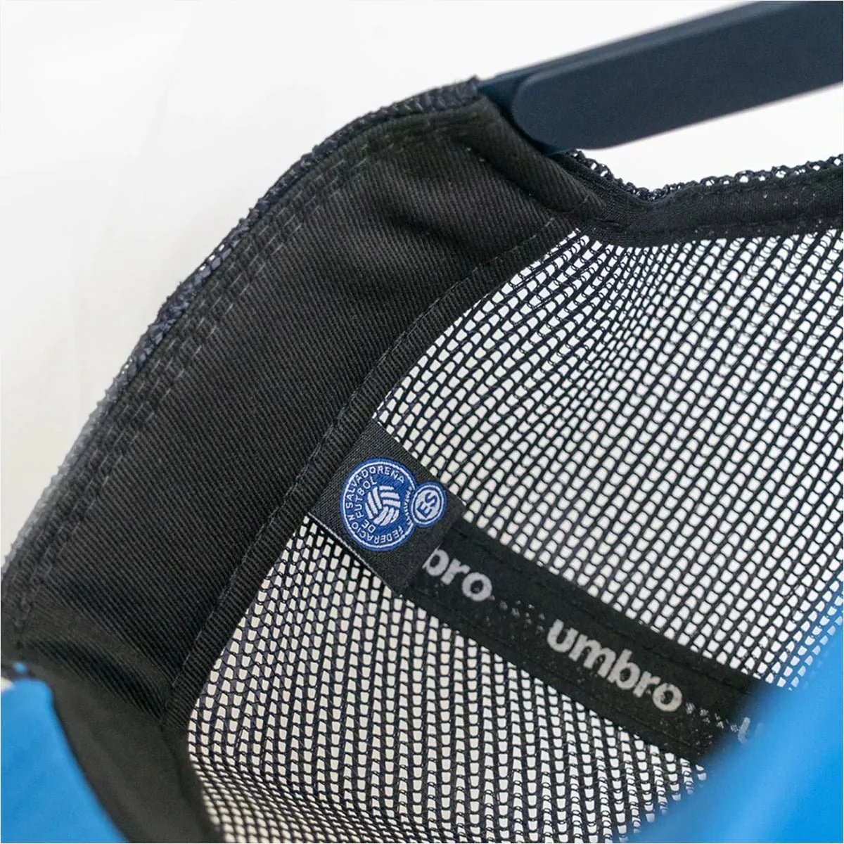 Umbro El Salvador Trucker Hat - Royal Blue-Navy - Image 3